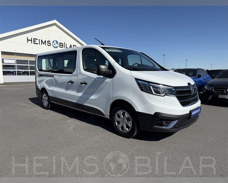 2023 Renault Trafic Passenger