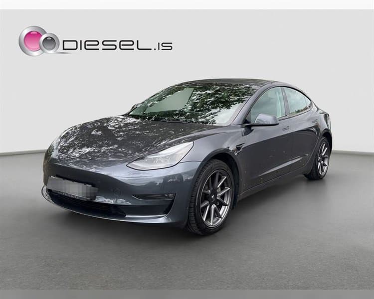 2023 Tesla Model 3 Long Range AWD