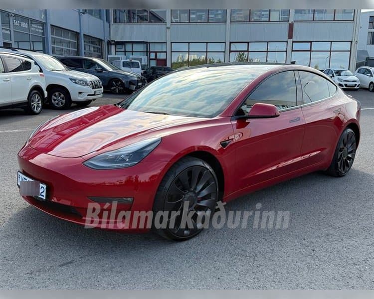 2023 Tesla Model 3 Performance AWD