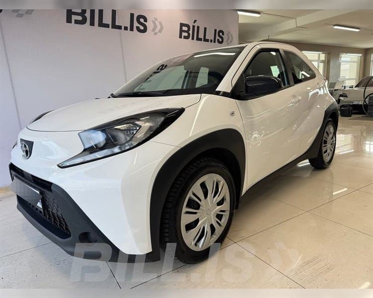 2023 Toyota Aygo X