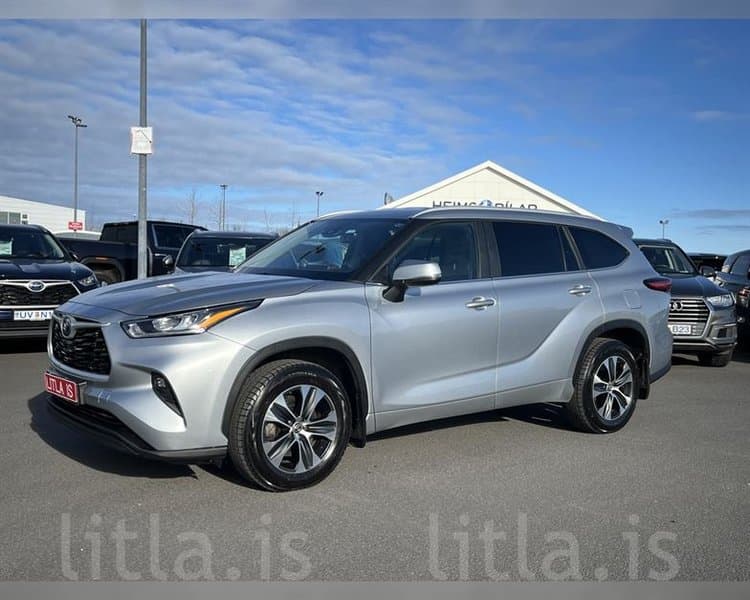 2023 Toyota Highlander GX Hybrid