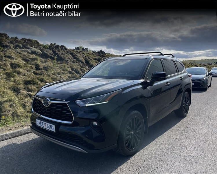 2023 Toyota Highlander Luxury Hybrid