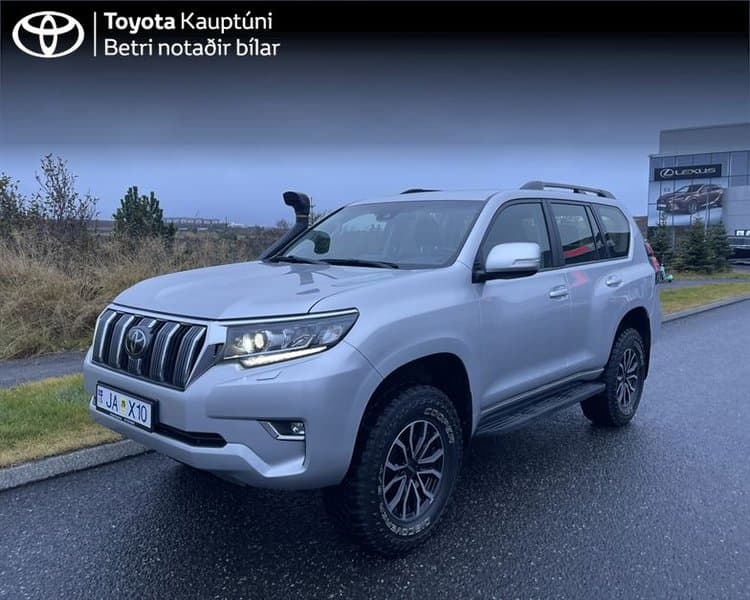 2023 Toyota Land Cruiser 150 GX