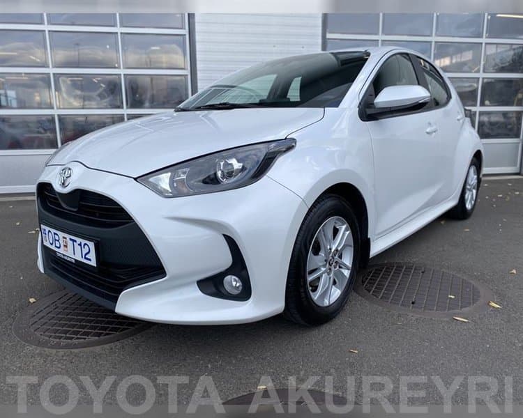 2023 Toyota Yaris Active 6 Gíra