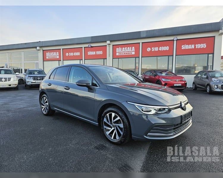 2023 Volkswagen Golf Style PHEV