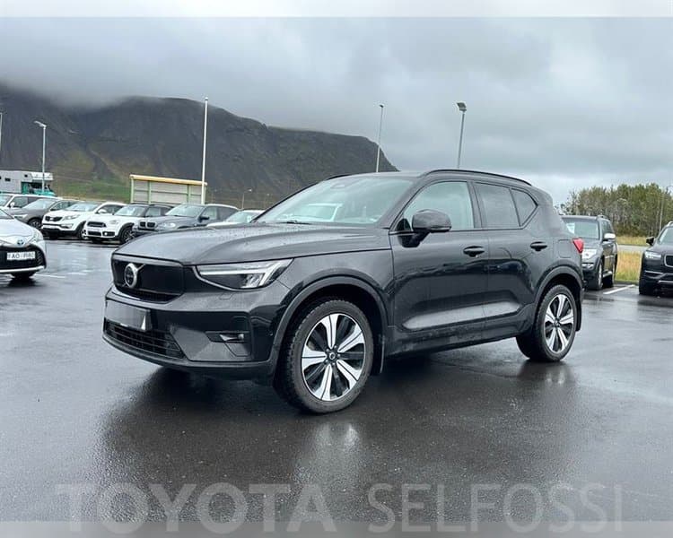 2023 Volvo XC40 P8 AWD Ultimate