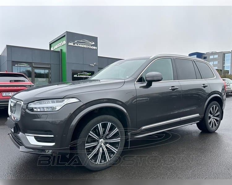 2023 Volvo XC90 Inscription B5