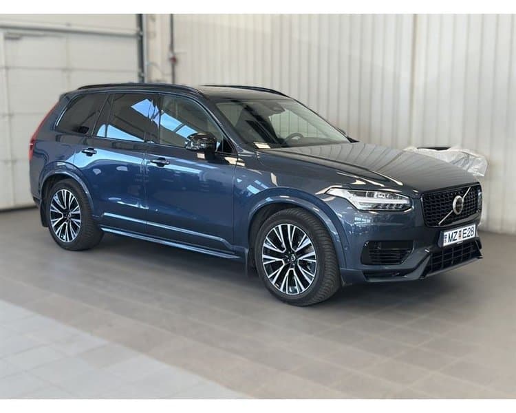 2023 Volvo XC90 Ultimate Dark T8