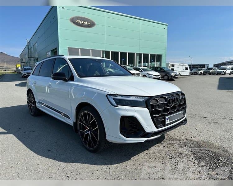 2024 Audi Q7 60 TFSI S-Line