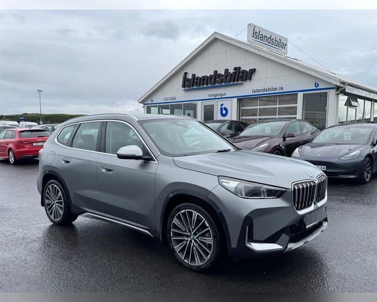 2024 BMW iX1 XDRIVE30