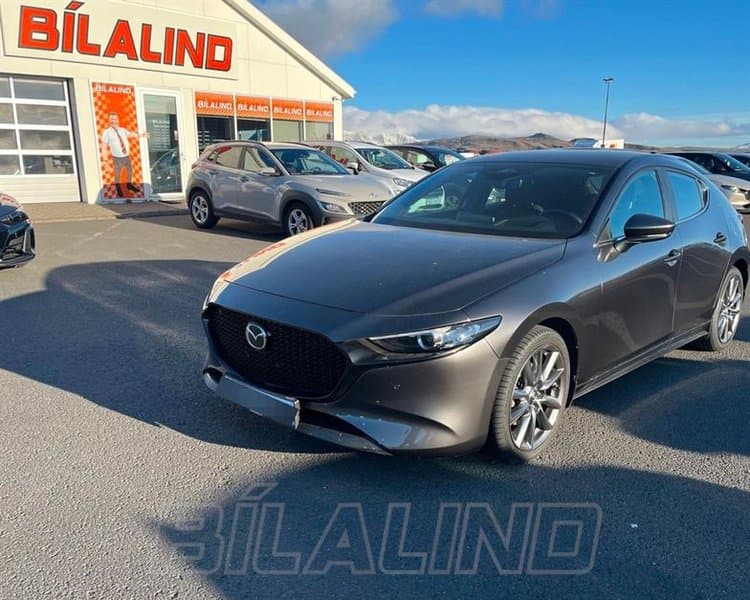 2024 Mazda MAZDA3 Exclusive-Line