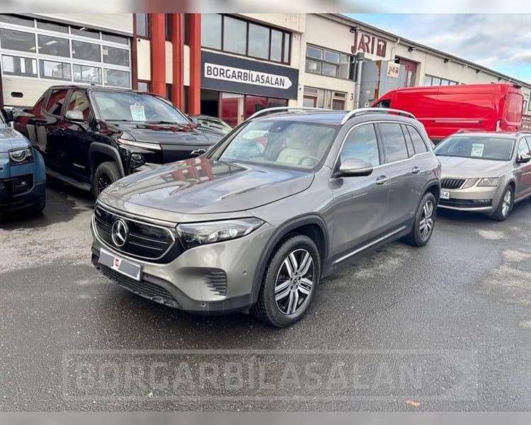 2024 Mercedes-Benz EQB 300 4MATIC Pure