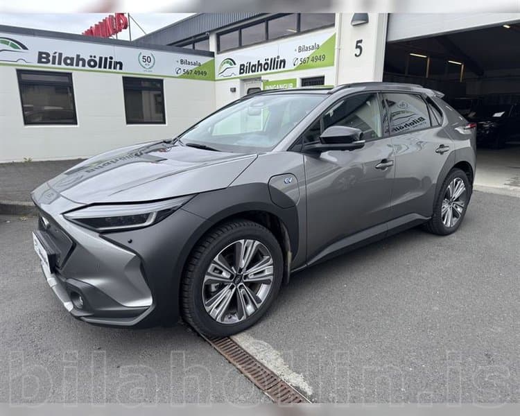 2024 Subaru Solterra LUX