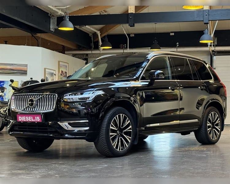 2024 Volvo XC90 Recharge T8 Ultimate Bright