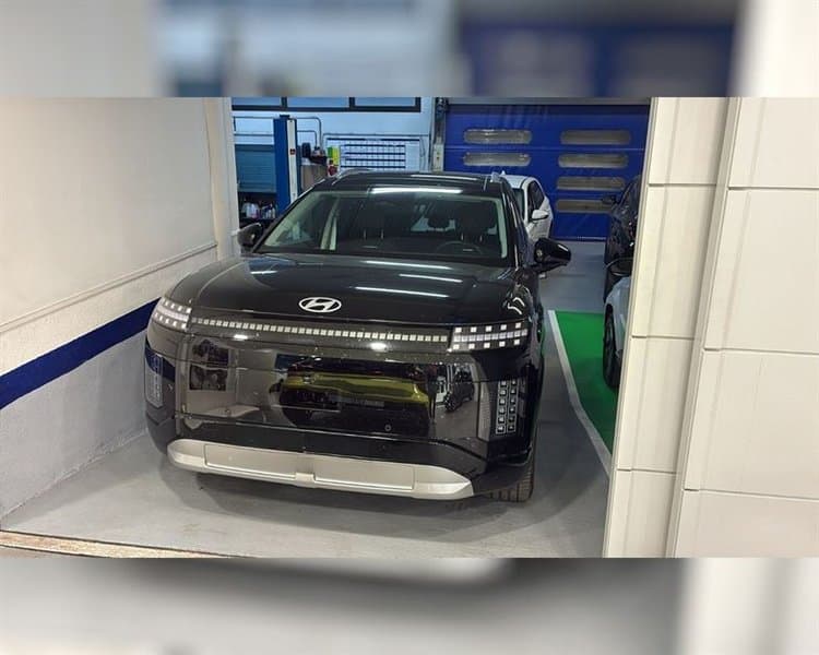 2025 Hyundai IONIQ 9 Performance AWD