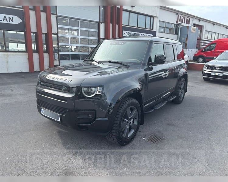 2025 Land Rover Defender HSE X-Dynamic