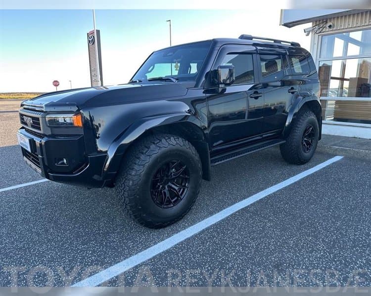 2025 Toyota Land Cruiser 250 VX