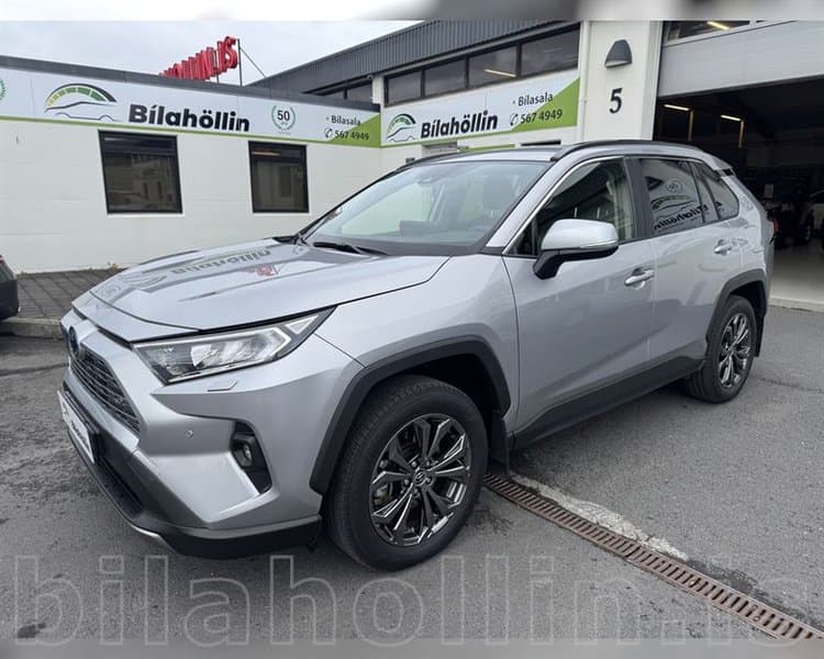 2025 Toyota RAV4 GX