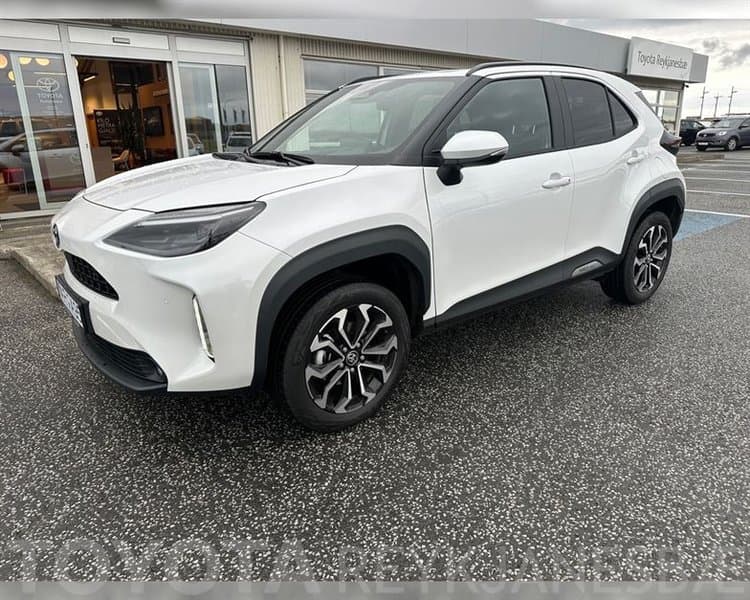 2025 Toyota Yaris Cross Active Plus AWD