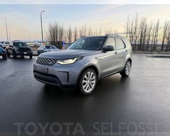 2022 Land Rover Discovery 5 SE