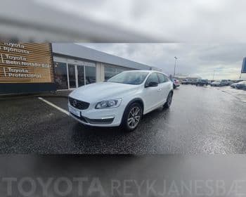 2015 Volvo V60 Cross Country