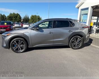 2023 Toyota bZ4X VX