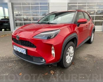 2025 Toyota Yaris Cross Active Hybrid AWD