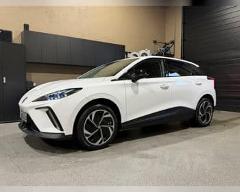 2026 MG MG4 Facelift Premium 64kWh