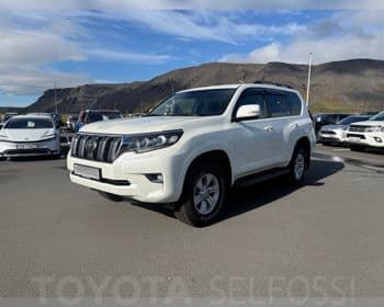 2022 Toyota Land Cruiser 150 GX