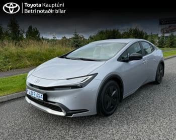 2025 Toyota Prius Active PHEV