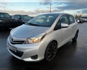 2012 Toyota Yaris Sjálfskiptur