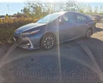 2018 Toyota Prius PHEV