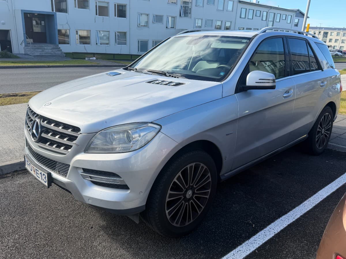 2012 Mercedes-Benz M
