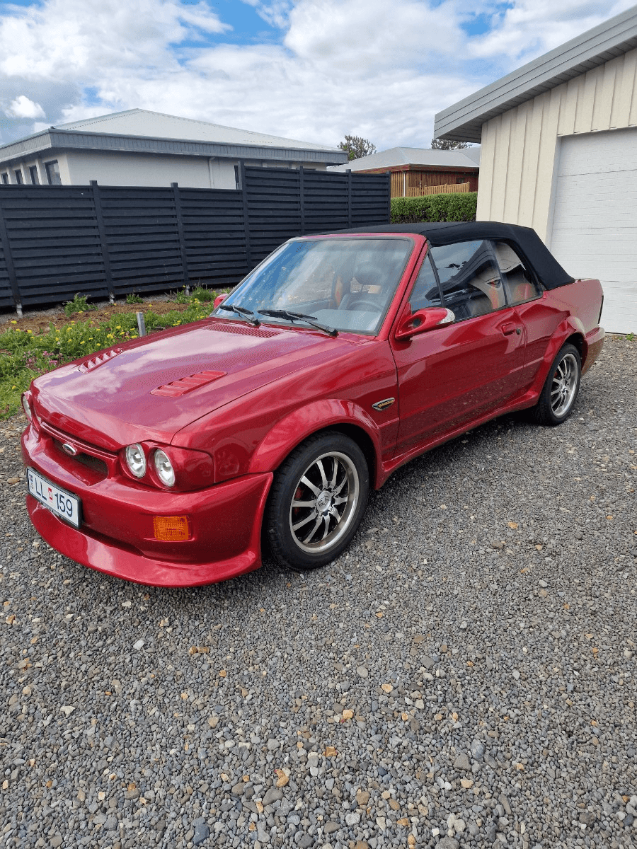1990 Ford Escort