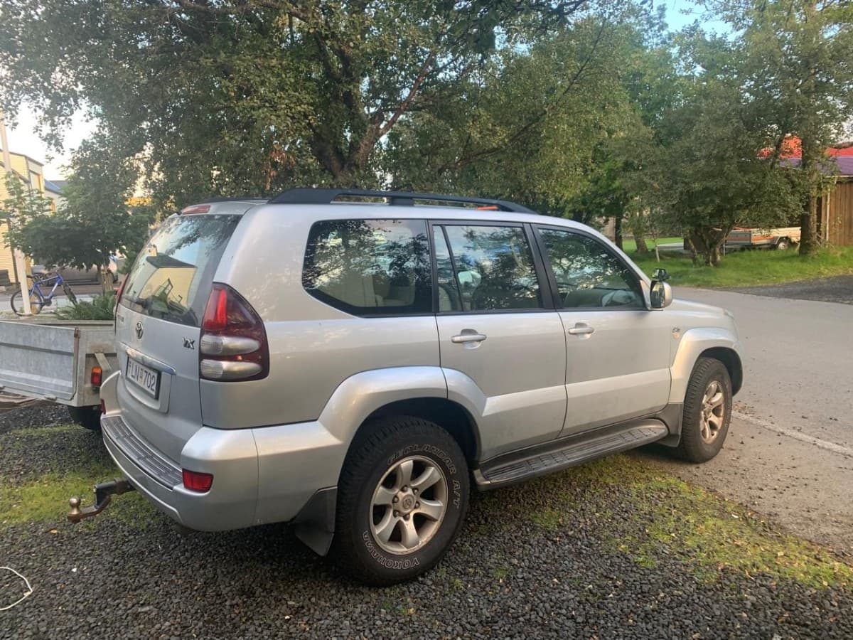 2003 Toyota Land Cruiser 120