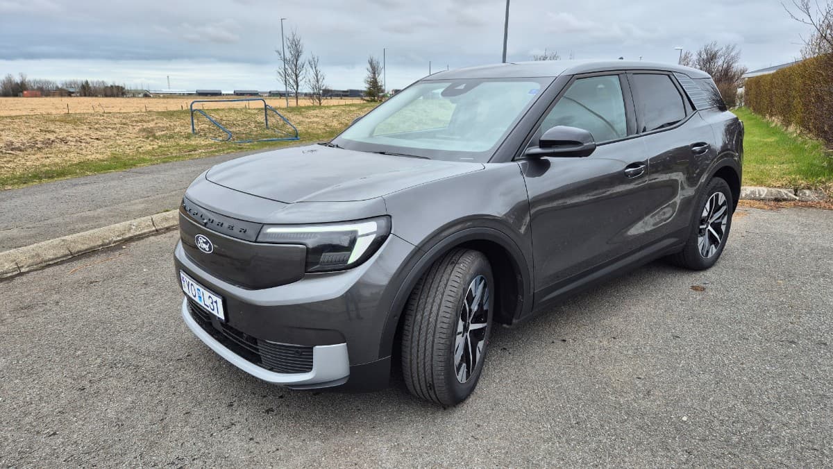 2025 Ford Explorer EV AWD