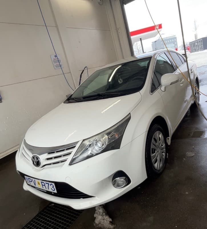 2012 Toyota Avensis
