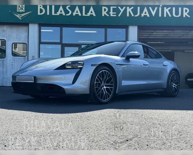 2023 Porsche Taycan
