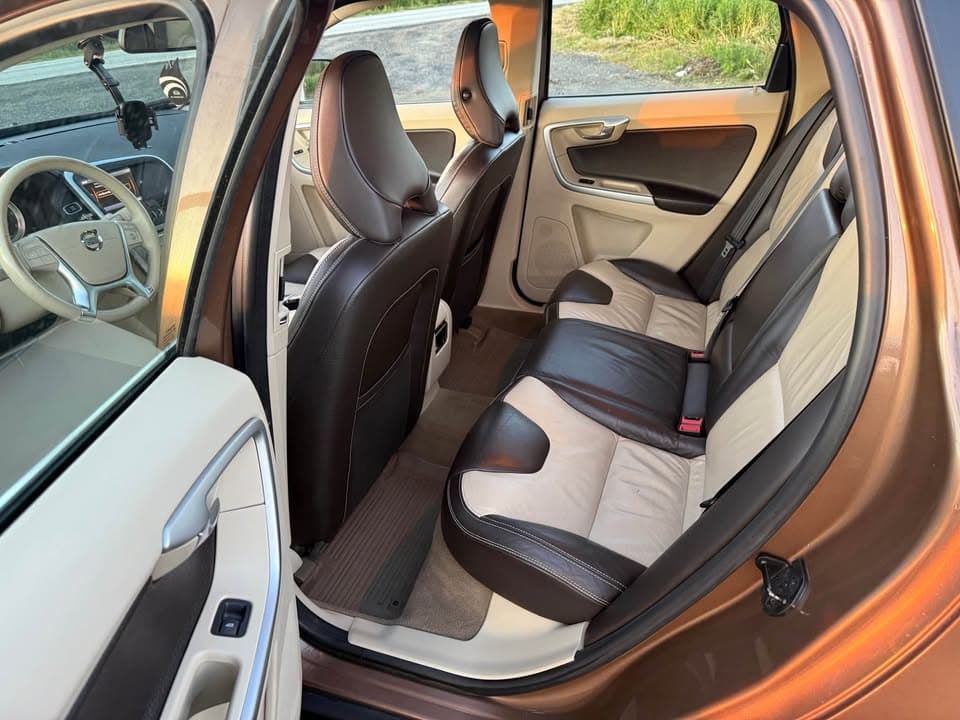 2011 Volvo XC60