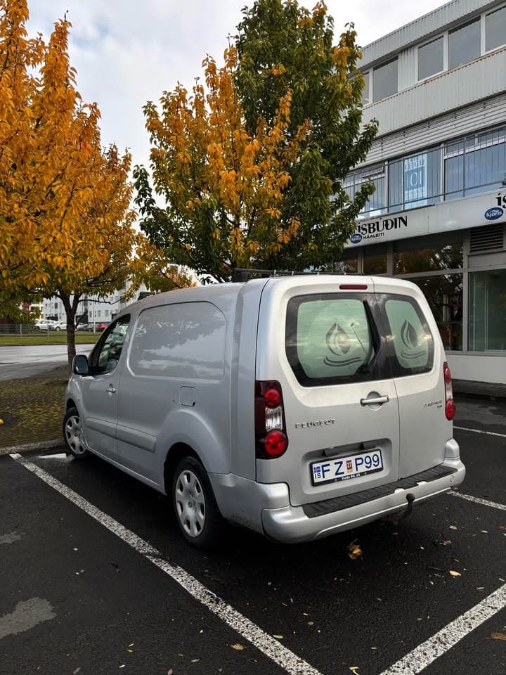 2015 Peugeot Partner