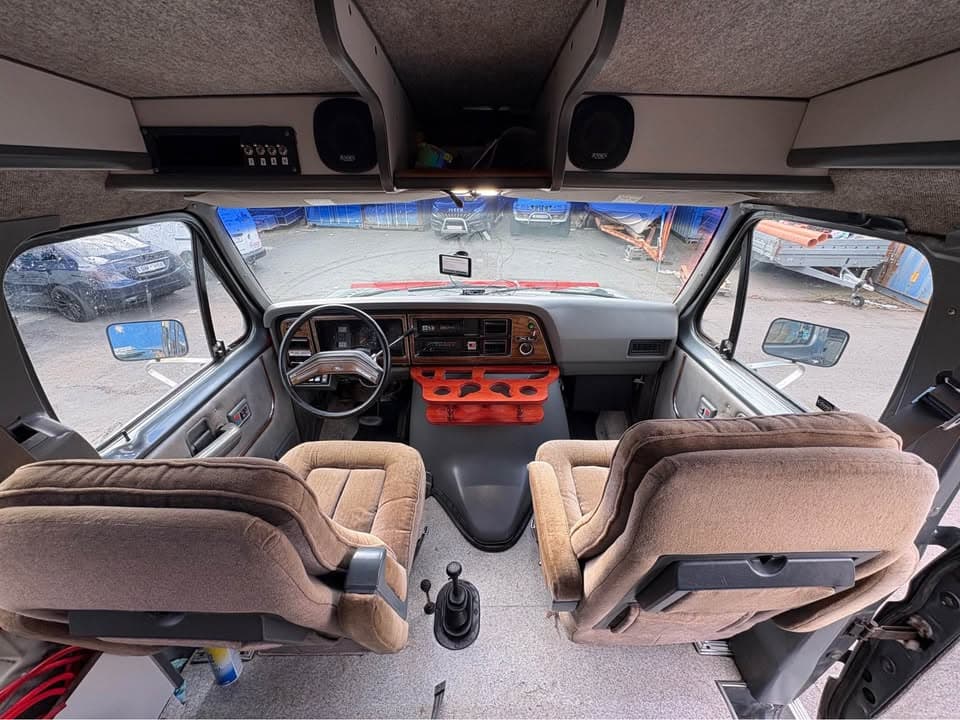 1988 Ford Econoline 350XL