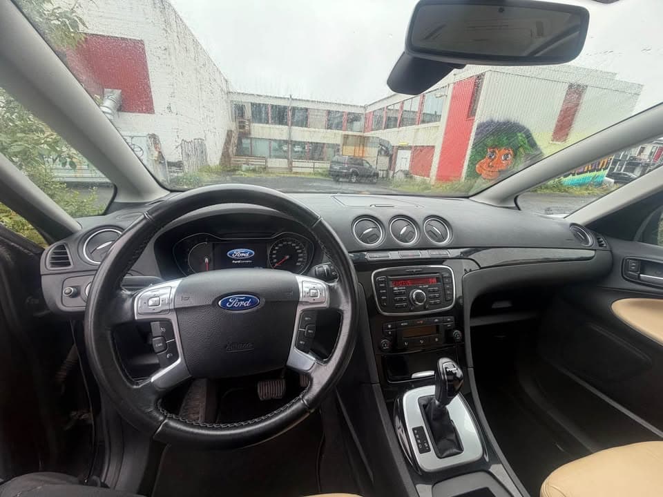 2012 Ford S-Max