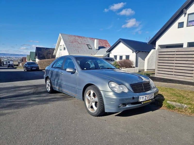 2003 Mercedes-Benz C-Class