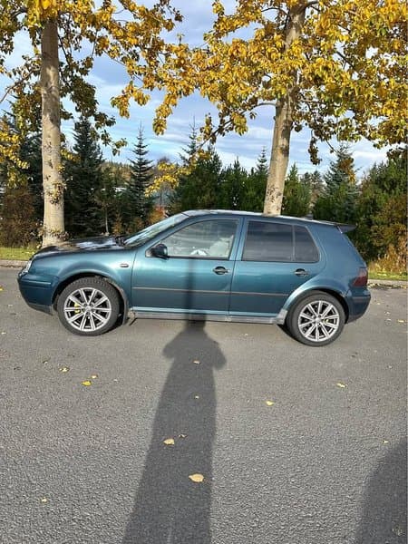2003 Volkswagen Golf