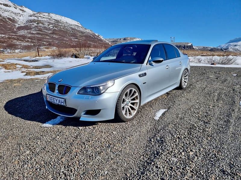 2005 BMW M5