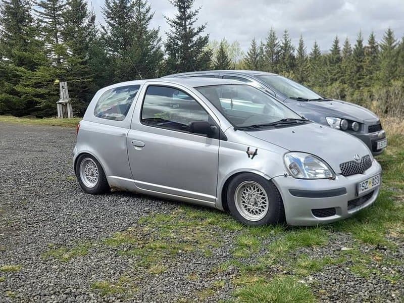 2005 Toyota Yaris