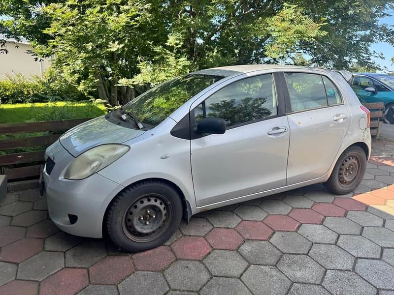 2006 Toyota Yaris