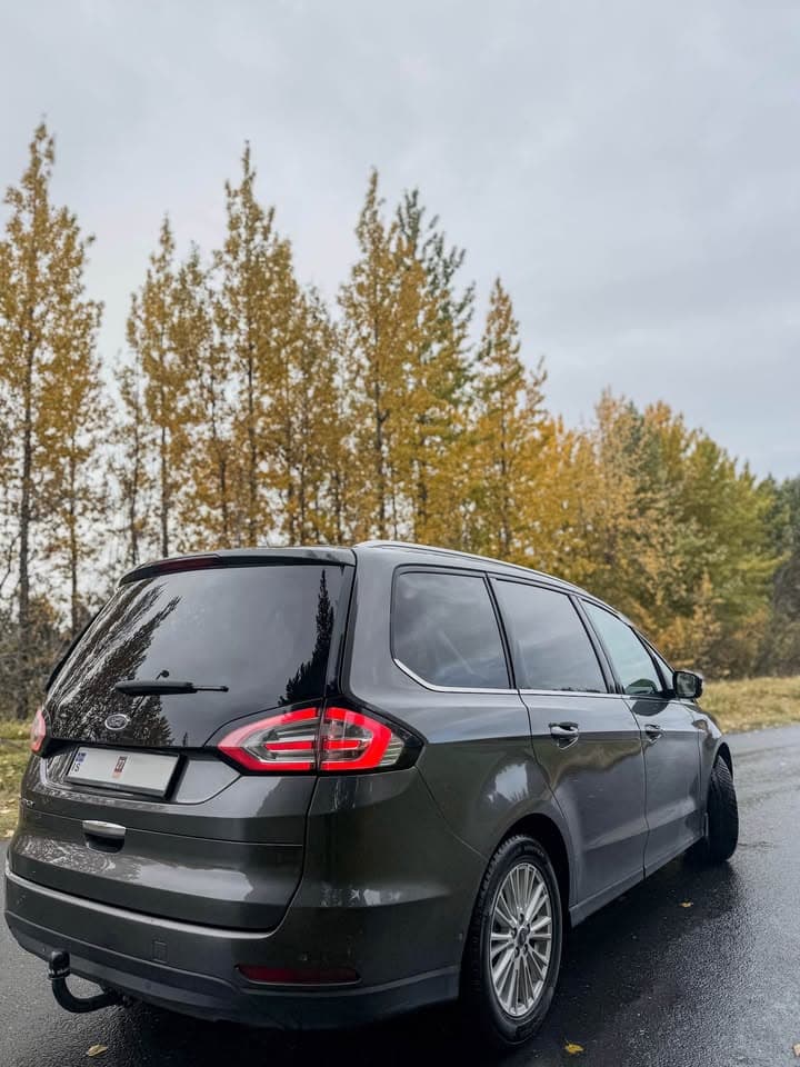 2016 Ford Galaxy