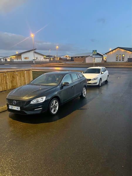 2017 Volvo V60