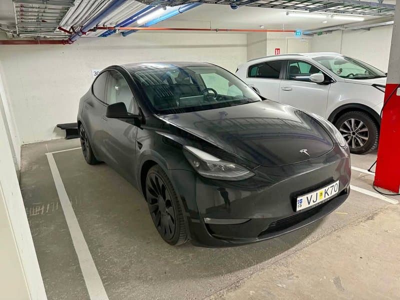 2022 Tesla Y Performance